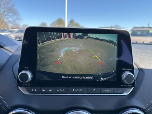 Used 2023 Nissan Sentra SV image 22