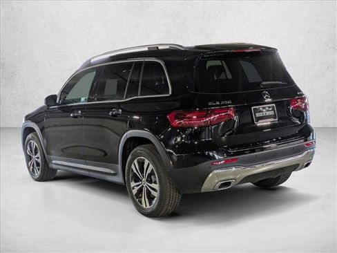 Certified 2025 Mercedes-Benz GLB 250 4MATIC image 9