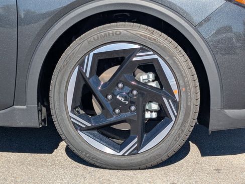 New 2025 Kia K4 EX image 13