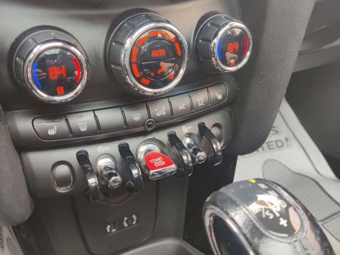 Used 2016 MINI Cooper S image 30