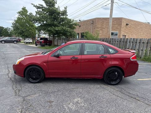 Used 2011 Ford Focus SE w/ 201A Rapid Spec Order Code FWD image 3
