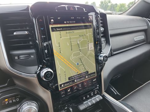 Used 2019 RAM 1500 Laramie RWD image 19