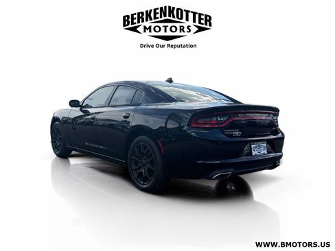 Used 2015 Dodge Charger SXT w/ AWD Plus Group image 5