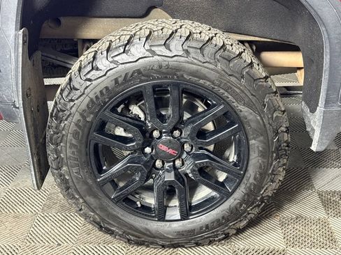 Used 2019 GMC Sierra 1500 Elevation w/ Elevation Value Package AWD/4WD image 45