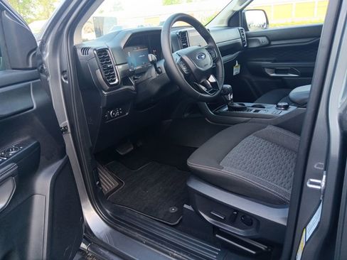 Used 2025 Ford Ranger XLT w/ Equipment Group 301A High AWD/4WD image 25