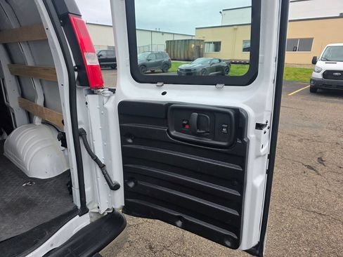 Used 2025 Chevrolet Express 2500 w/ Driver Convenience Package RWD image 19