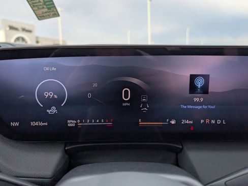 Used 2025 Buick Enclave Preferred image 18