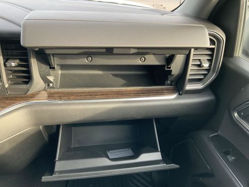 Used 2024 GMC Sierra 1500 Elevation image 66