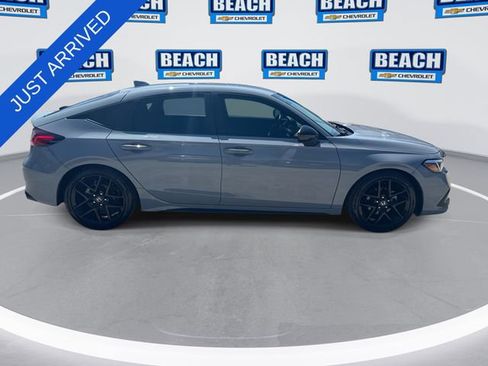 Used 2024 Honda Civic Sport image 9