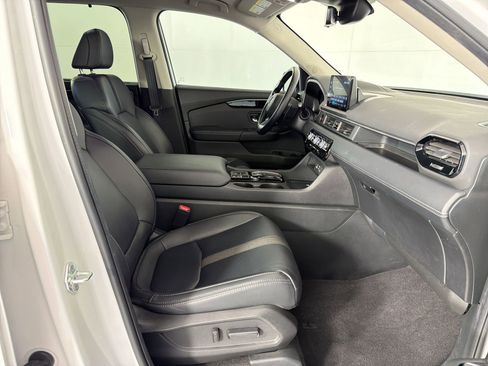 Used 2024 Honda Pilot EX-L image 30