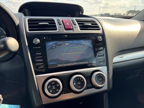 Used 2016 Subaru Crosstrek 2.0i Premium image 16