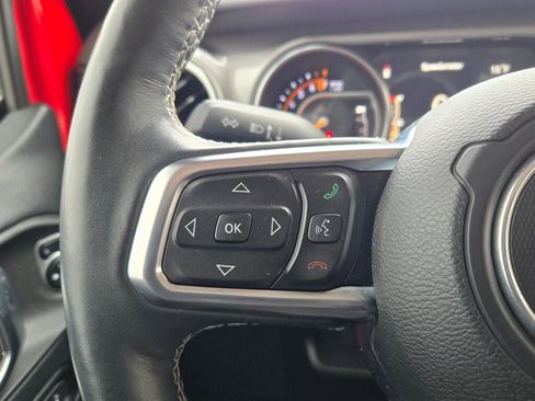 Used 2018 Jeep Wrangler Unlimited Sahara w/ Cold Weather Group image 32