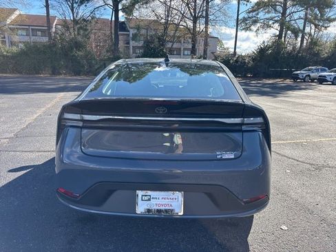 New 2026 Toyota Prius SE image 6