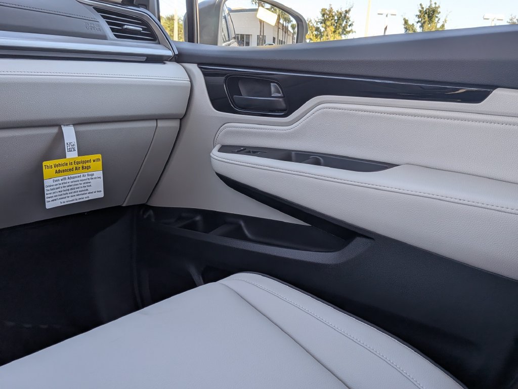 New 2027 Honda Odyssey Touring image 16