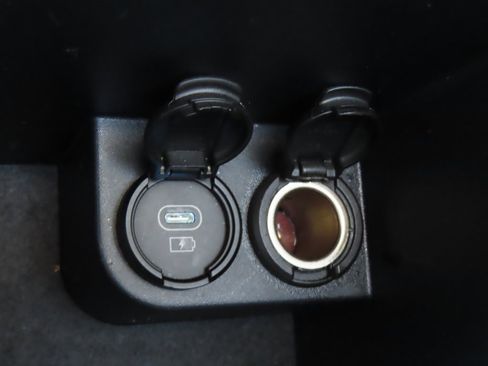 Used 2024 Hyundai Palisade Limited image 12