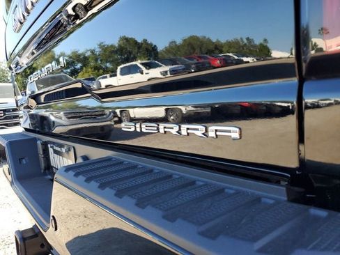 New 2026 GMC Sierra 3500 Denali w/ Denali Reserve Package AWD/4WD image 8