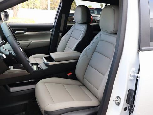 New 2026 GMC Terrain Elevation w/ Elevation Premium Package FWD image 12