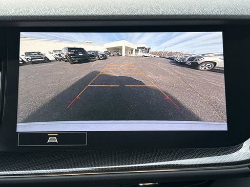 Used 2022 Buick Envision Preferred image 8