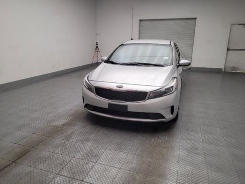 Used 2018 Kia Forte LX FWD image 15
