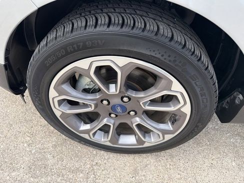 Used 2021 Ford EcoSport Titanium image 33