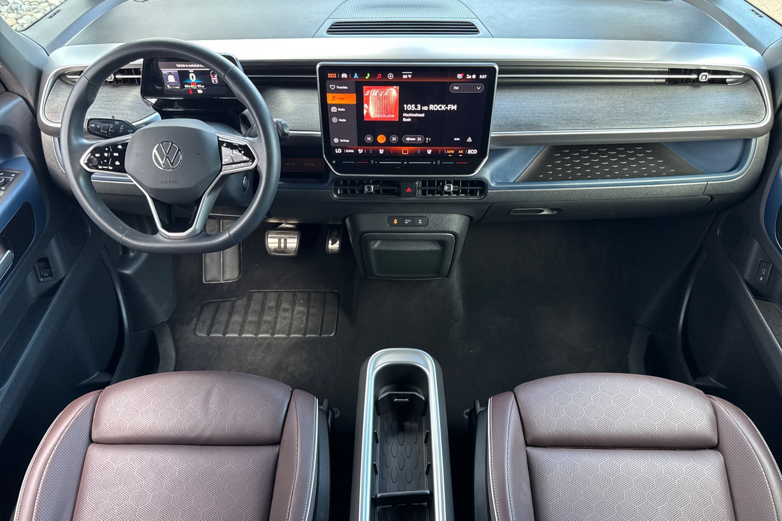 Used 2025 Volkswagen ID. Buzz Pro S RWD image 13