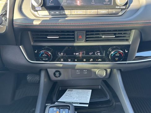 New 2026 Nissan Rogue Rock Creek image 20