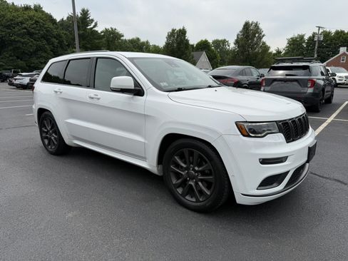 Used 2018 Jeep Grand Cherokee High Altitude AWD/4WD image 3