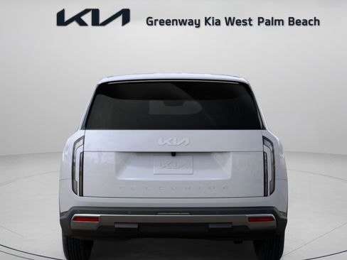New 2027 Kia Telluride LX FWD image 7