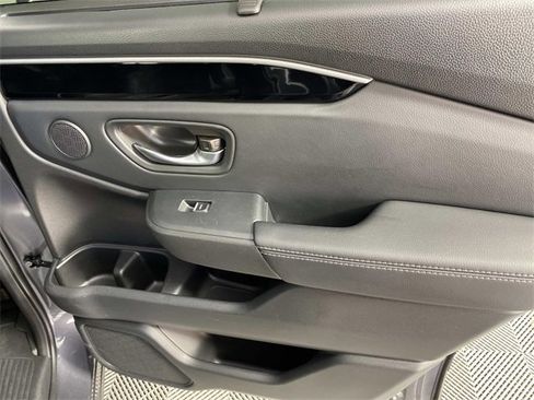 Used 2025 Honda Pilot EX-L image 26