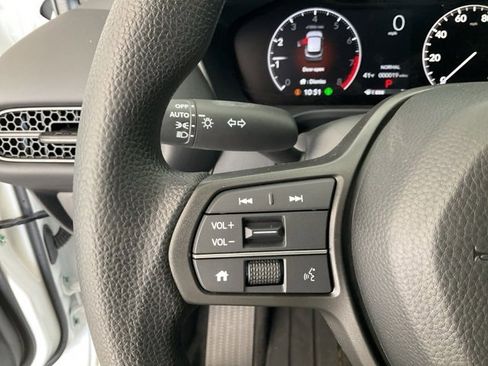 New 2026 Honda HR-V LX image 10