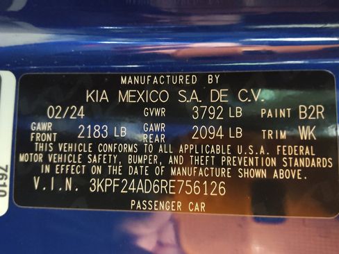 Used 2024 Kia Forte LXS w/ LXS Technology Package image 33