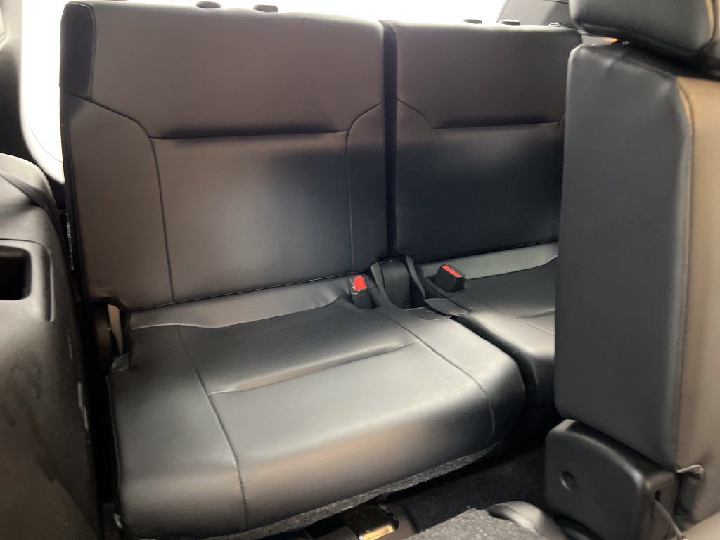 Used 2022 Mitsubishi Outlander SE FWD image 35