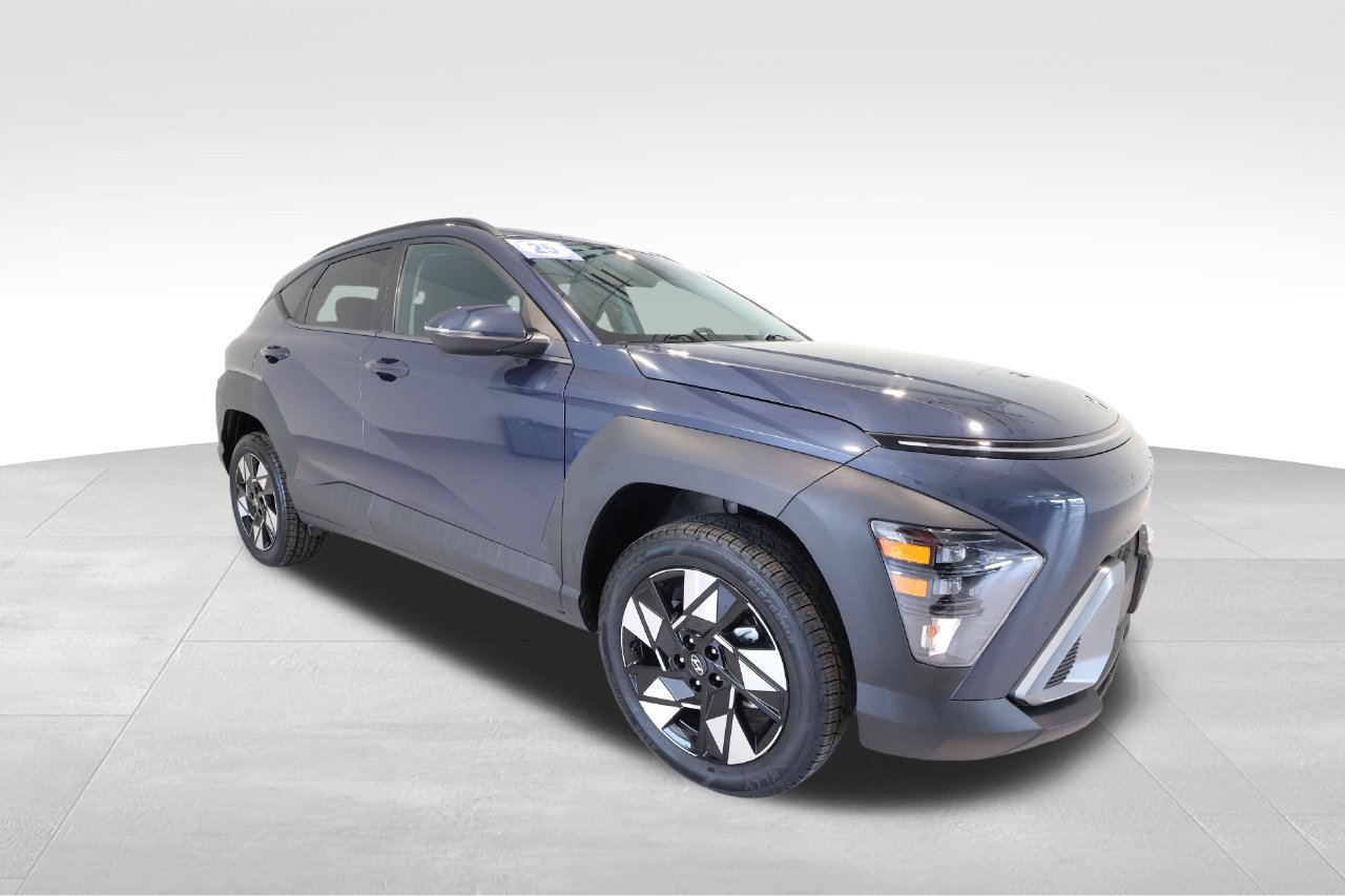 Used 2025 Hyundai Kona SEL AWD/4WD image 6