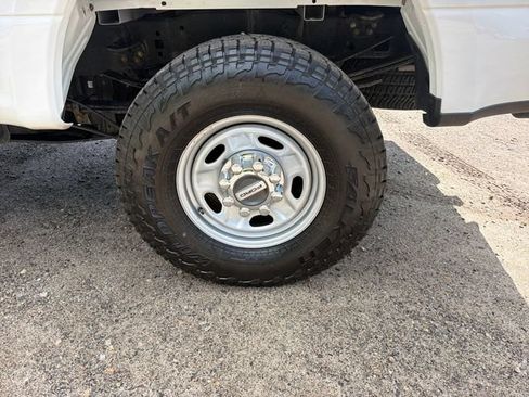 Used 2017 Ford F350 XL AWD/4WD image 29