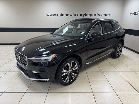 Used 2023 Volvo XC60 B5 Plus w/ Protection Package Premier FWD image 3