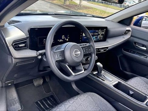 Certified 2025 Nissan Kicks SV image 14