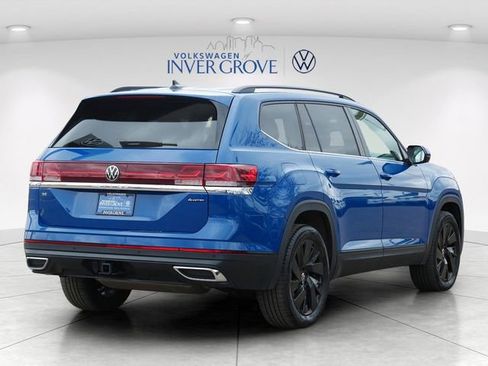 Certified 2025 Volkswagen Atlas SE w/ Panoramic Sunroof Package AWD/4WD image 7