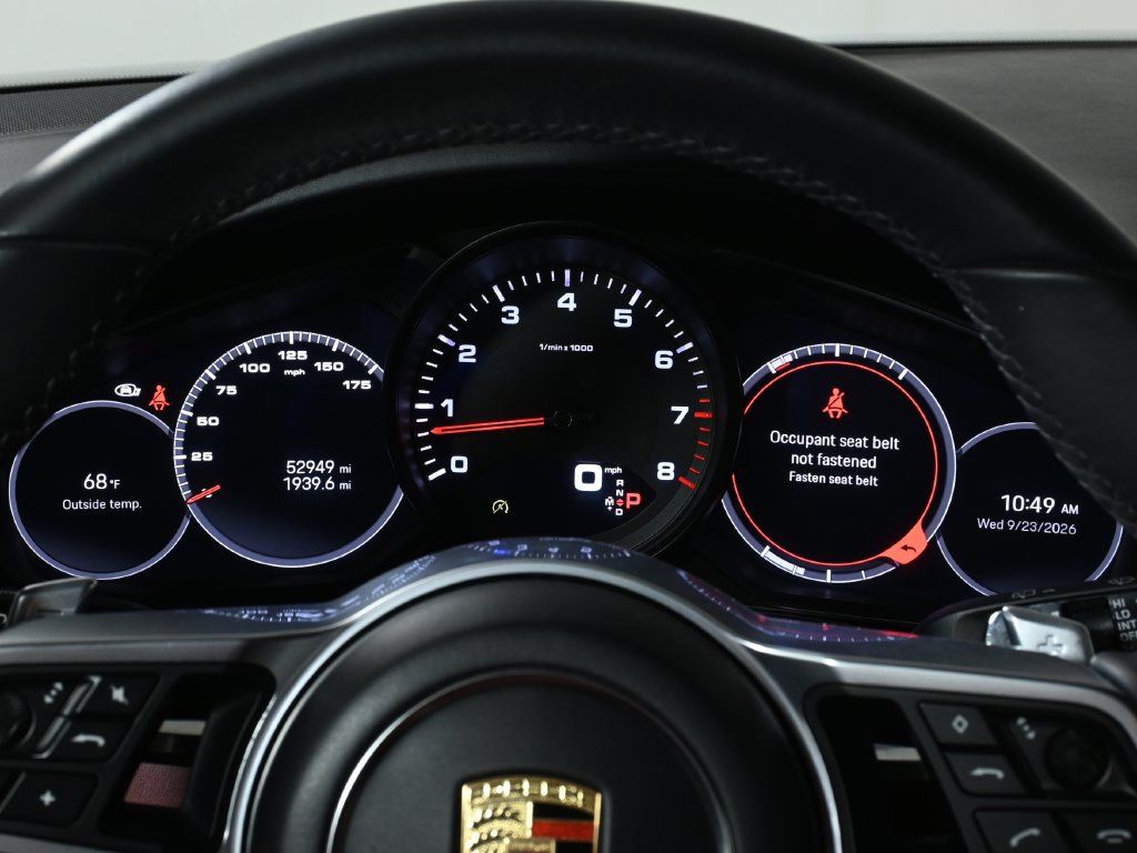 Used 2023 Porsche Cayenne AWD/4WD image 19