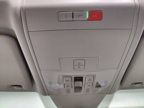 Certified 2023 Volkswagen Atlas SEL AWD/4WD image 33