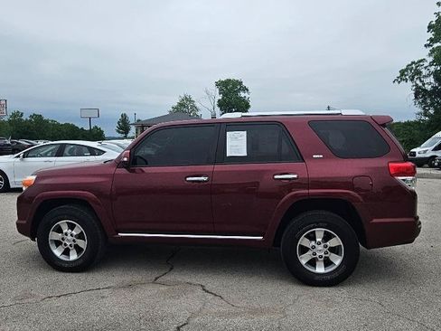 Used 2011 Toyota 4Runner SR5 w/ Premium Pkg w/Leather AWD/4WD image 8