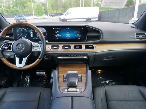 Certified 2023 Mercedes-Benz GLS 450 4MATIC image 24