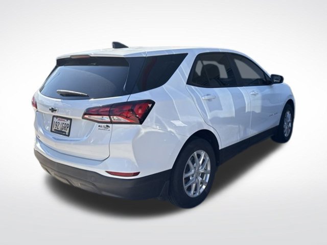 Used 2024 Chevrolet Equinox LS w/ LS Convenience Package FWD image 9