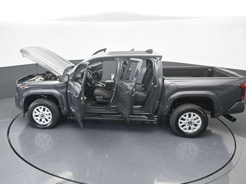 Used 2024 Toyota Tacoma SR5 RWD image 67