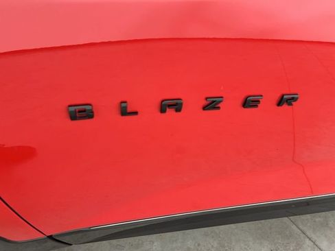Used 2019 Chevrolet Blazer RS FWD image 33