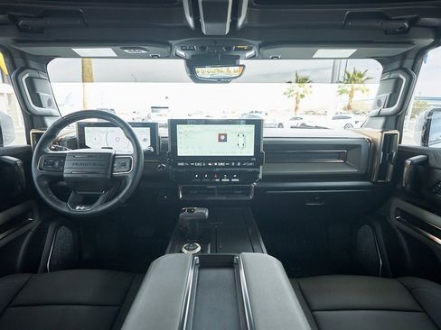 Used 2025 GMC Hummer EV 3X image 37