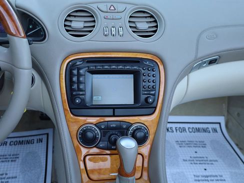 Used 2004 Mercedes-Benz SL 500 image 13
