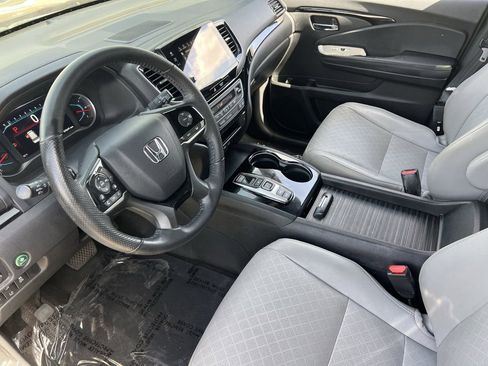 Certified 2019 Honda Passport Touring image 18