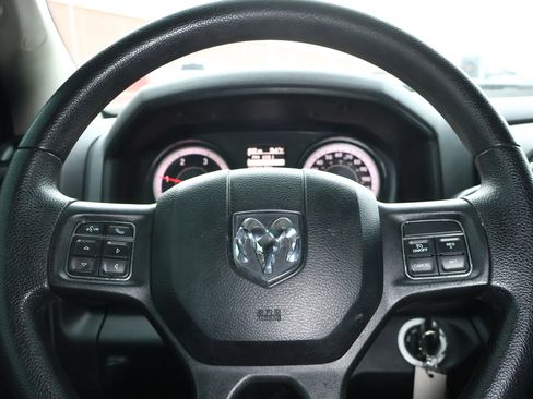 Used 2017 RAM 2500 Tradesman w/ Popular Equipment Group image 10