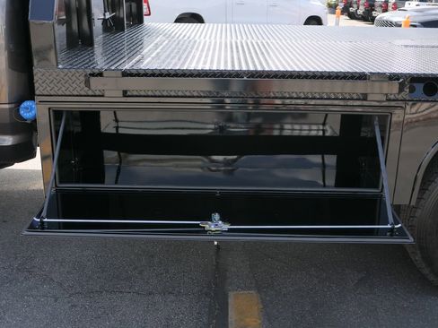 New 2025 RAM 5500 Tradesman image 19