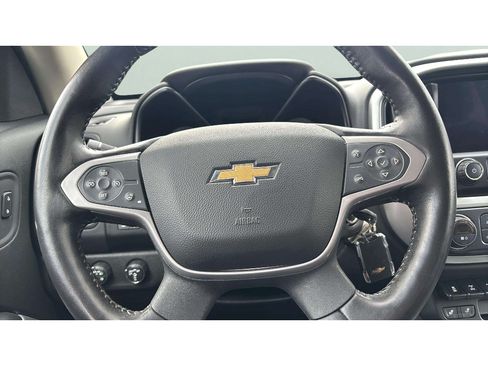 Used 2019 Chevrolet Colorado ZR2 w/ ZR2 Midnight Special Edition AWD/4WD image 14
